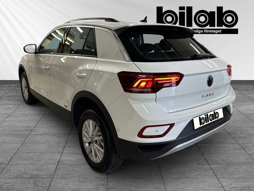 Bild 3 av Volkswagen T-Roc 1.0 TSI 110 HK PARKERINGSSENSORER