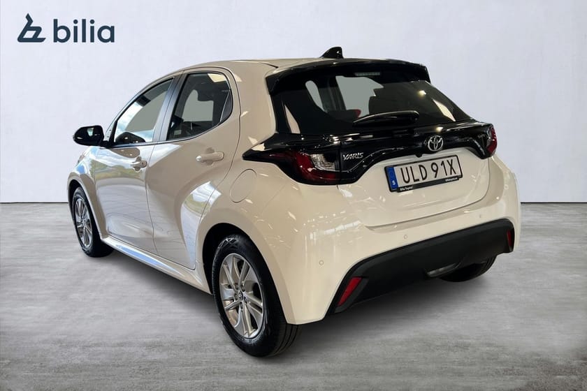 Bild 2 av Toyota Yaris Hybrid 115 Active Komfortpaket P-sensorer Carplay