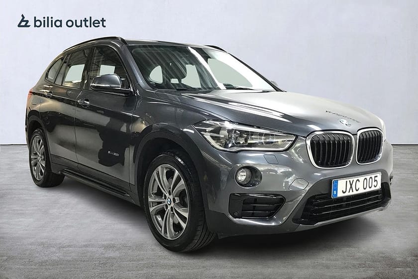 Bild 4 av BMW X1 xDrive20i aut Sport line 190hk Drag HiFi Backkamera PDC