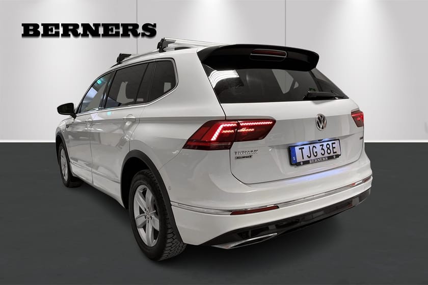 Bild 3 av Volkswagen Tiguan Allspace 7-sätes Tdi 4-M Dsg / 7 Sits / R-line / Drag / 1 Ägare /