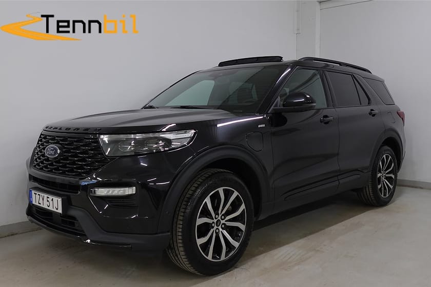 Bild 1 av Ford Explorer Plug-In Hybrid 7-Sits MOMS ST-Line Pano Drag B&O 360° 457hk
