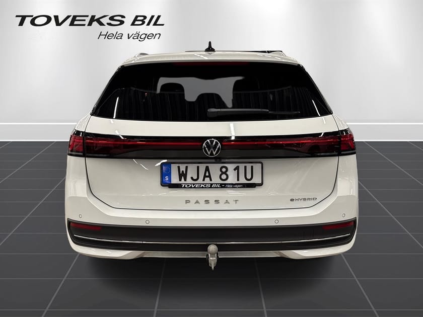 Bild 2 av Volkswagen Passat Variant eHybrid 204hk Drag&värmare inkl V-hjul