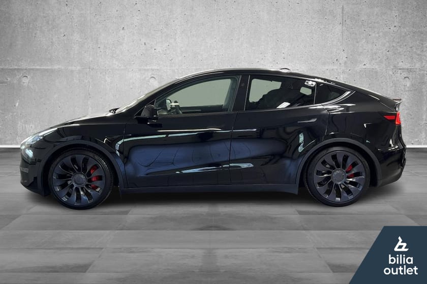 Bilde 3 av Tesla Model Y Performance Performance, 21" Überturbine, Panorama, Hengerfeste+++