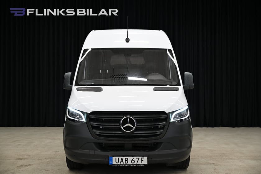 Bild 5 av Mercedes-Benz Sprinter 319 CDI Skåpbil 190HK Automat|LED|Drag|Värmare