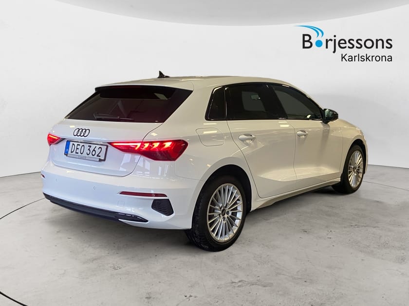 Bild 3 av Audi A3 Sportback 40 TFSI e Proline Advanced 204hk teknikpaket, keyless,adapti