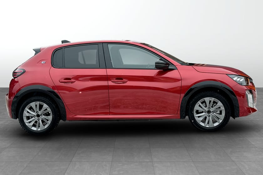 Bilde 5 av Peugeot e-208 GT/Vinterhjul/Norsk/Demo