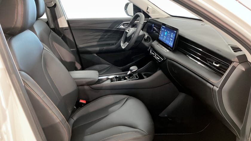 Bild 3 av MG HS PHEV LUXURY 1.5T AT KAMPANJ DEMOBIL