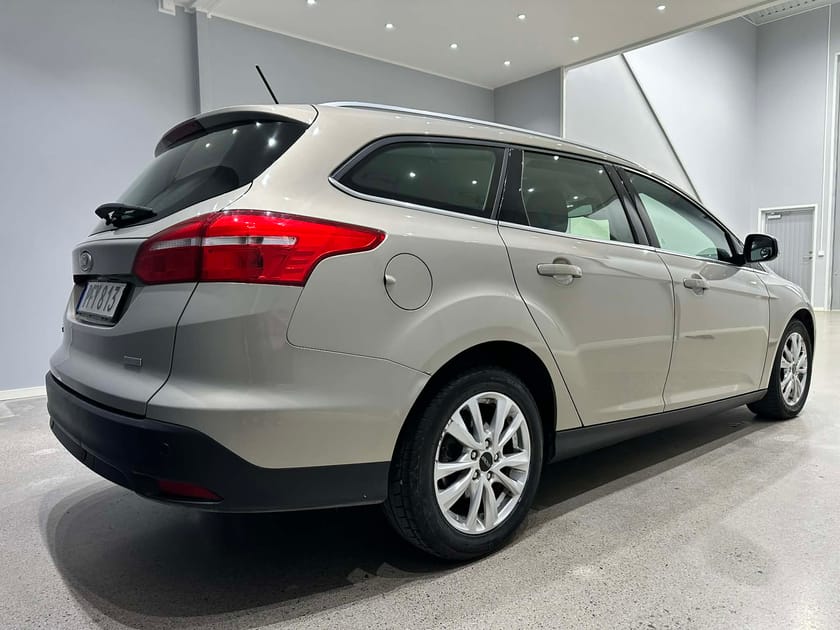 Bild 5 av Ford Focus Kombi EcoBoost SelectShift Titanium