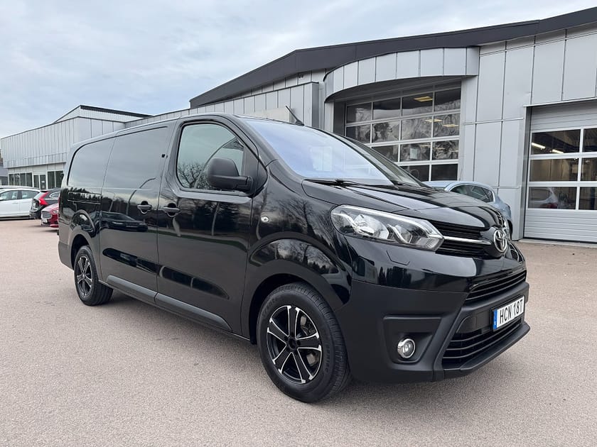 Bild 1 av Toyota Proace 2.0 D-4D Automat Lång Kamera Värmare Head-up 177 Hk