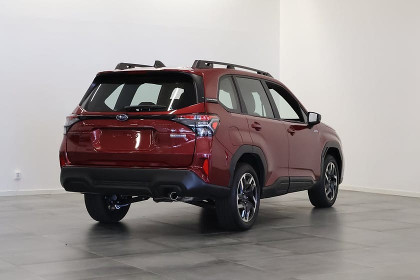 Bild 3 av Subaru Forester e-Boxer Adventure Hybrid Dragkrok vinterhjul