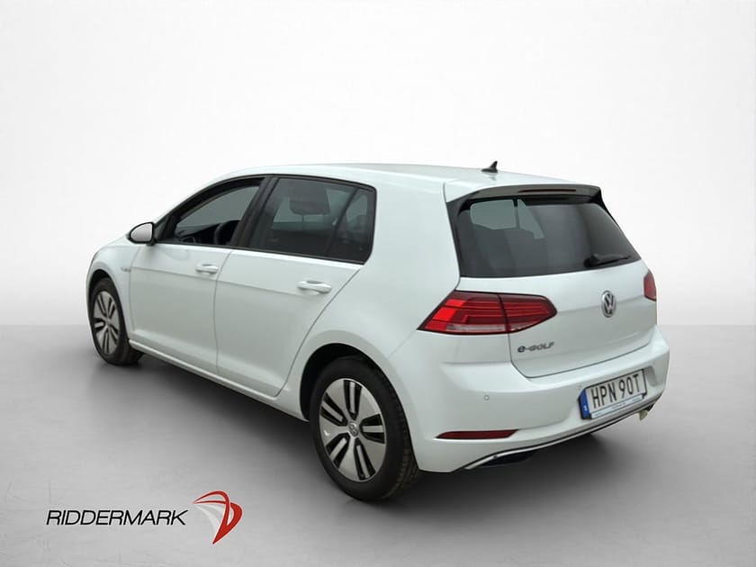 Bild 5 av Volkswagen e-Golf 36 kWh Cockpit Kamera Navi Adaptiv-Fart
