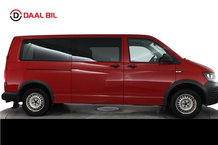 Bild 5 av Volkswagen Caravelle T30 2.0 TDI 150HK KOMFORT 8-SITS P-SENS FARTHÅLLARE BT
