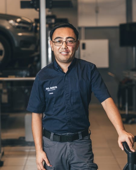 JOMA ASKARI - Personlig Bilvårdstekniker