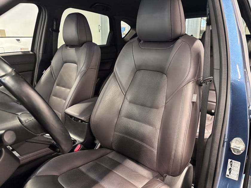 Bild 5 av Mazda CX-5 2.2 SKYACTIV-D AWD Optimum Signature 184hk Drag V-Hjul