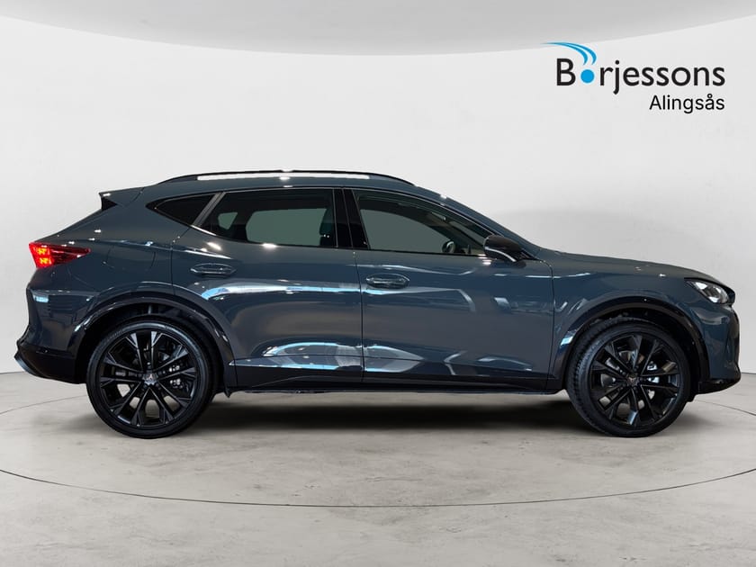 Bild 2 av CUPRA Formentor e-Hybrid 204 hk Ultimate Edition