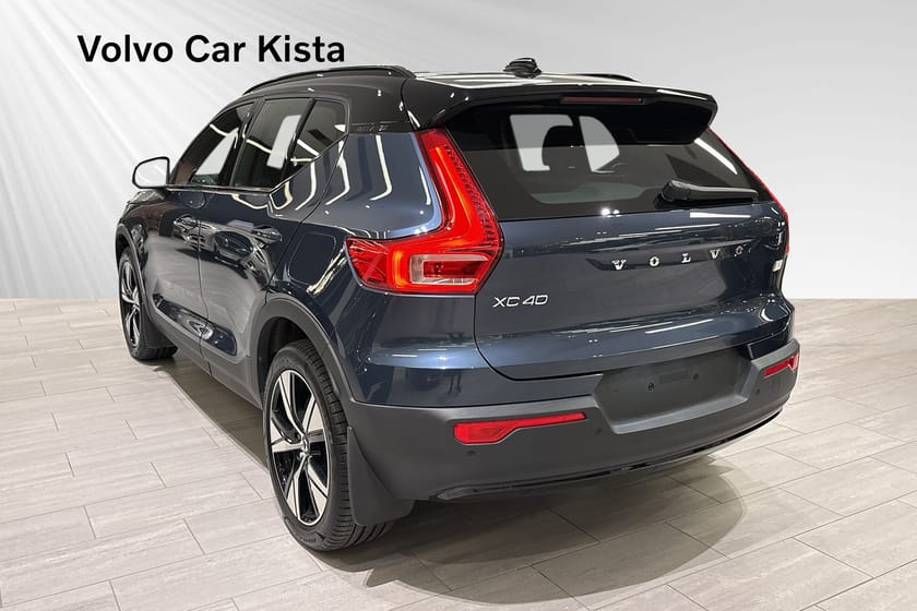 Bild 4 av Volvo XC40 P8 AWD Recharge MC73 Twin Plus B-Kamera Drag