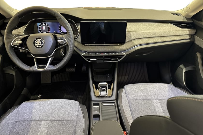 Bild 5 av Škoda Octavia Kombi 1,5 TSI M-HEV 116HK 7 VXL DSG