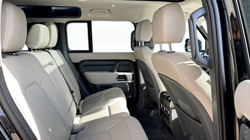 Bild 5 av Land Rover Defender P400e PHEV XS