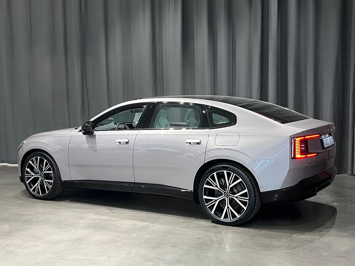 Bild 3 av 6 på bilen