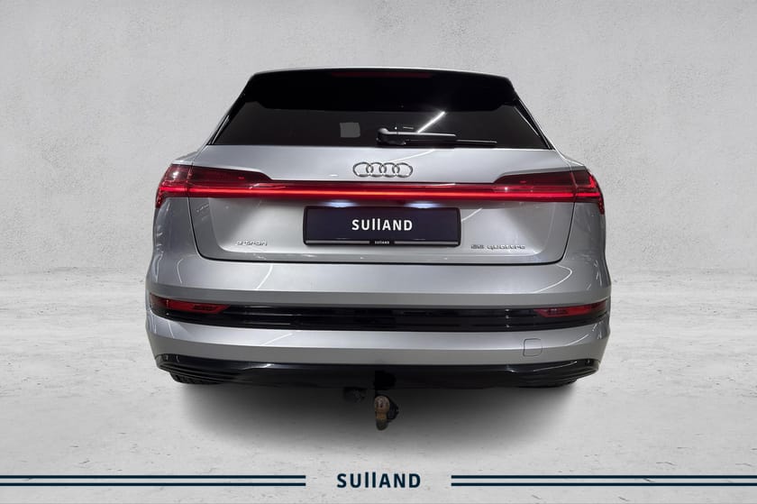Bilde 4 av Audi e-tron 55 quattro QUATTRO/KROK/DAB/NAVI/DELSKINN/360 KAMERA/S-LINE
