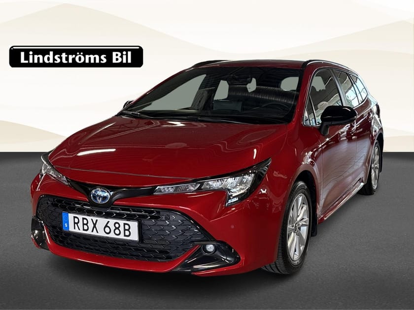 Bild 1 av Toyota Corolla Touring Sports Hybrid 1.8 Active Plus Sommar/Vinterhjul