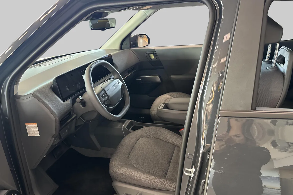 picture of a car