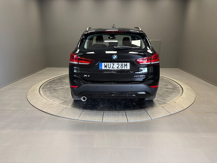 Bild 4 av BMW X1 xDrive25e Model Sport