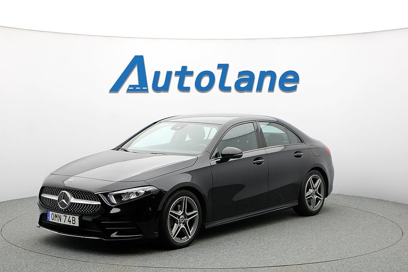 Bild 4 av Mercedes-Benz A 200 Sedan AMG Widescreen, B-kamera, Carplay, Ambient