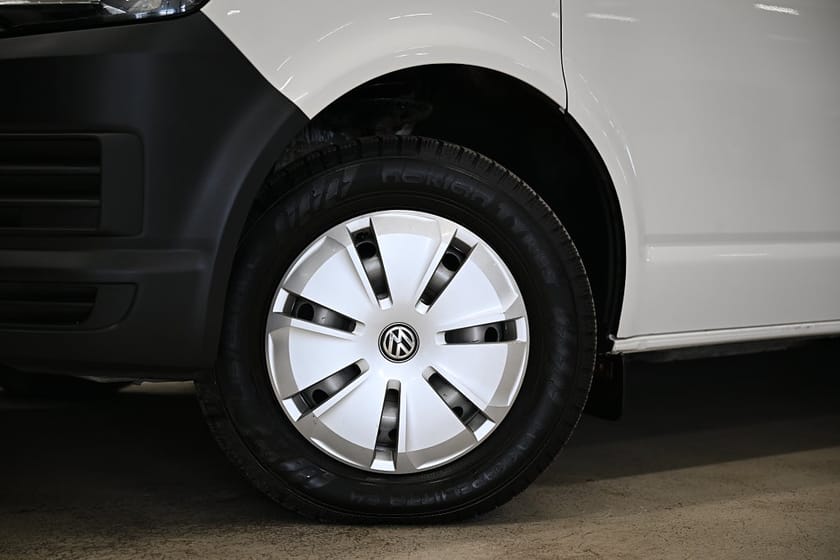Bild 3 av Volkswagen Transporter 4Motion 150HK L2|Servicebil|Inredd|Drag|Värmare|SeUtr!!