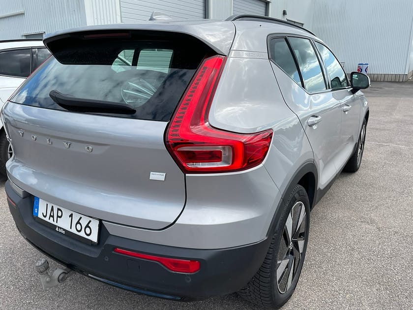 Bild 3 av Volvo XC40 Recharge Extended Range Plus 252HK Elbil