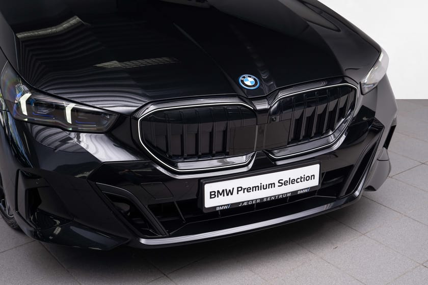 Bilde 4 av BMW 550e xDrive Touring 6,29%