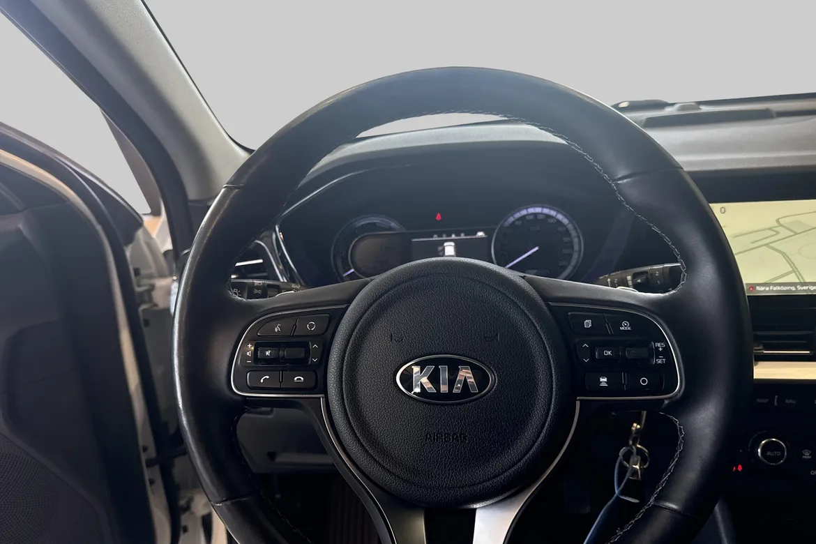 picture of a car