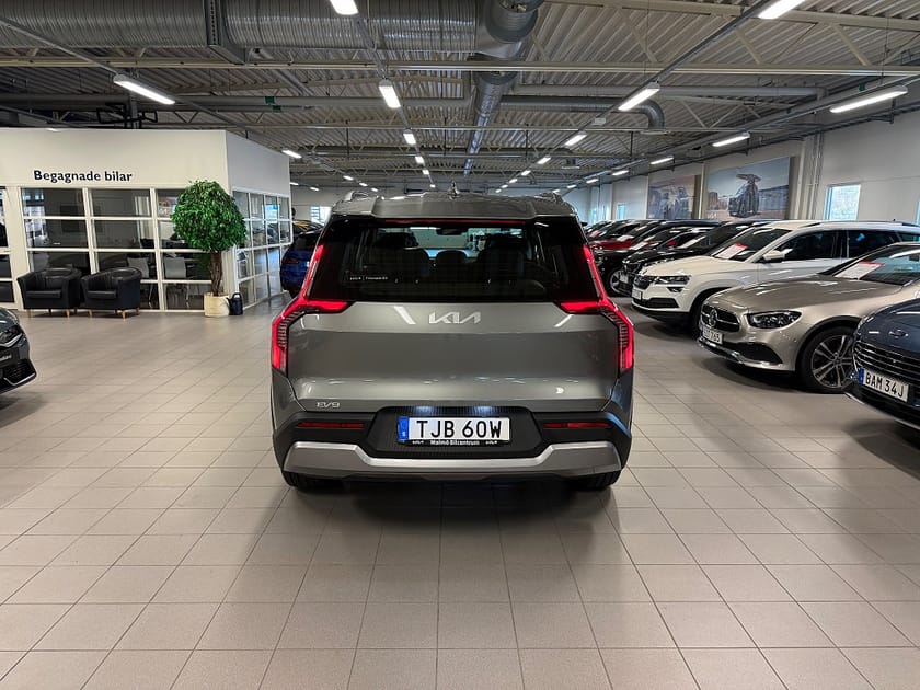 Bild 3 av Kia EV9 RWD Standard 76 kWh 218hk GODKÄND