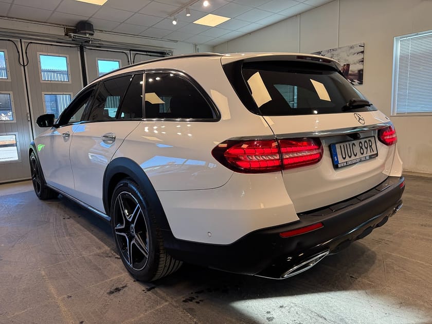 Bild 3 av Mercedes-Benz E 220 d 4MATIC All-Terrain Burmester Drag Värmare SE SPEC