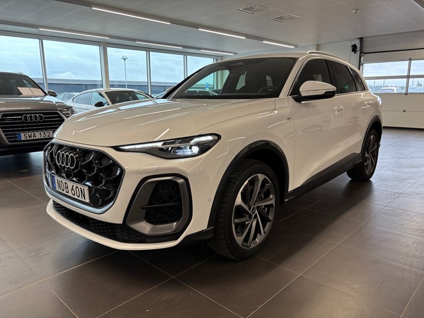 Bild 1 av Audi Q5 SUV TDI QUATTRO S-LINE 150 KW S T