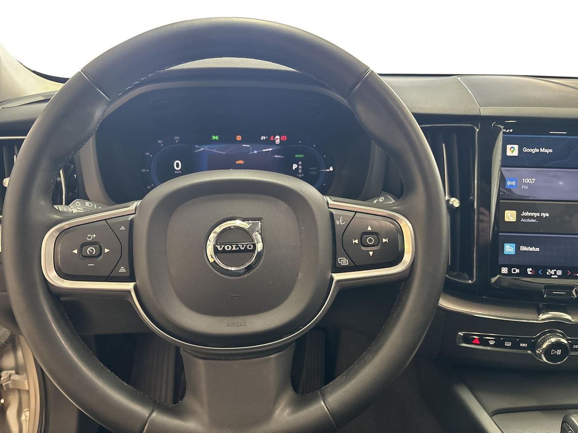 Volvo XC60 2023 - miniatyr 9