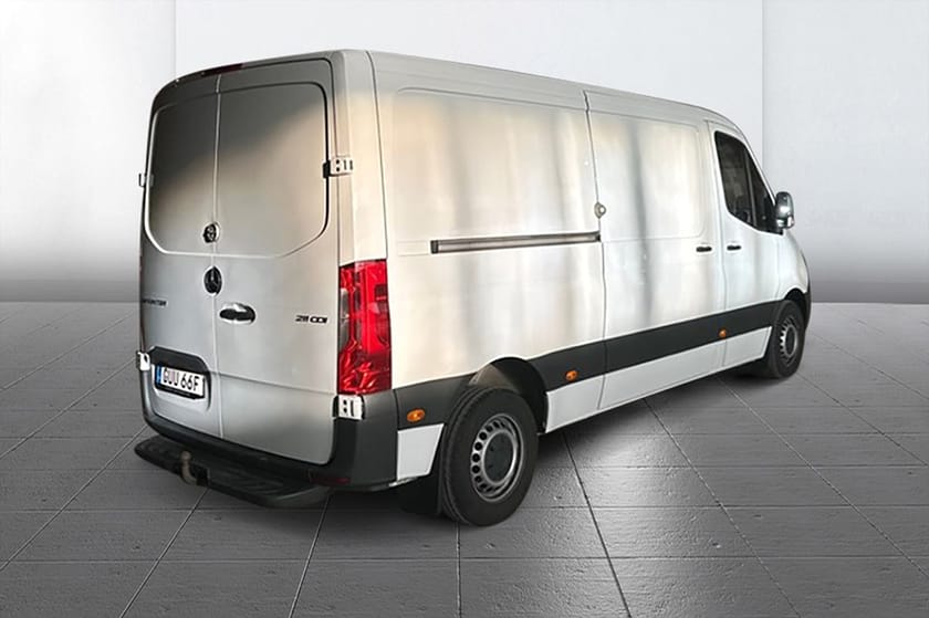 Bild 5 av Mercedes-Benz Sprinter 211 CDI FWD Panel Van Skåp Drag Kamera 3-sits MOMS 114hk