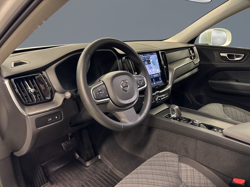 Bild 5 av Volvo XC60 T6 AWD Core Nordic Edition//Dragkrok//