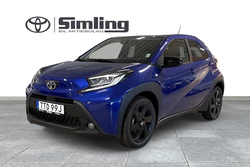 Bild 1 av Toyota Aygo X 1.0 VVT-i CVT  Play Comfort & Style / Vinterhjul