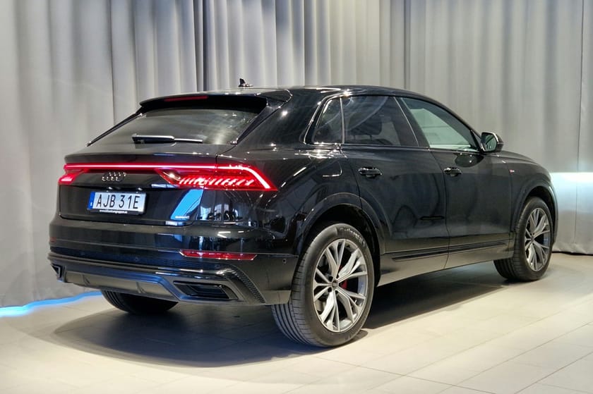 Bild 4 av Audi Q8 60 TFSI e quattro TFSI-e Hybrid 462 HK S-line