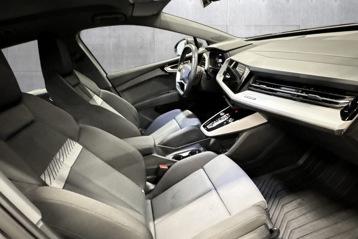 Audi Q4 50 e-tron quattro, 299ps, 2022