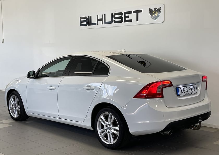 Bild 2 av Volvo S60 D4 AUTO VÄRMARE DRAG SKINN XENON *KAMPANJRÄNTA*