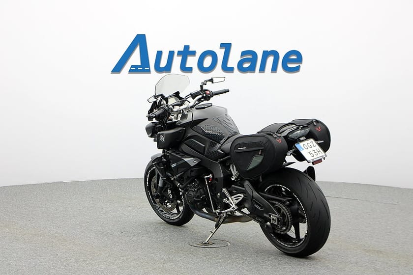 Bild 3 av Yamaha MT-10 *Akrapovic, Nyservad, sidoväskor