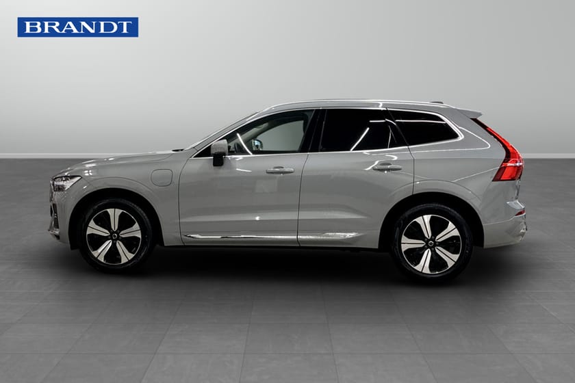 Bild 3 av Volvo XC60 Recharge T6 II Core Edition