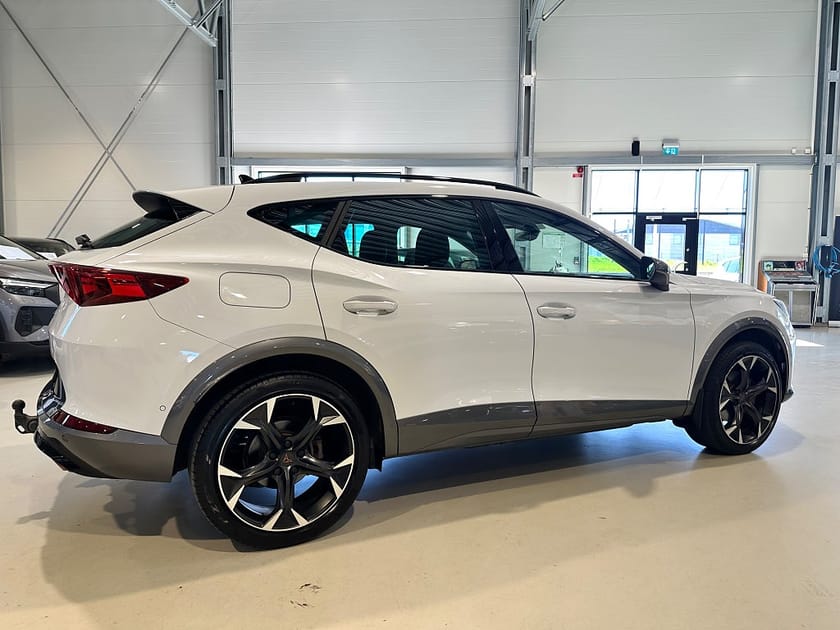 Bild 4 av CUPRA Formentor e-Hybrid DSG PHEV paket / Dragkrok