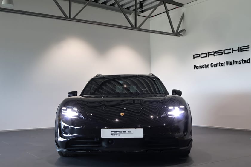 Bild 2 av Porsche Taycan 4 Cross Turismo 476HK