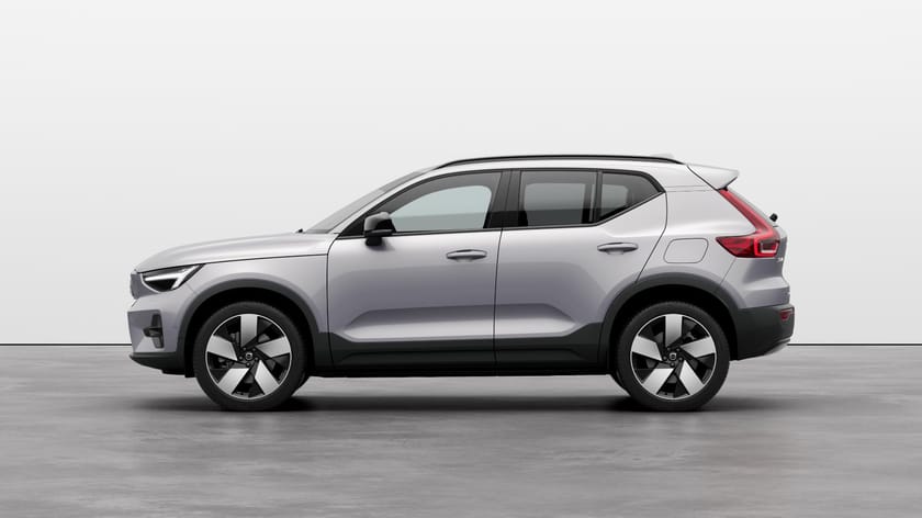 Bilde 2 av Volvo XC40 Recharge Single Motor Ultimate FWD 20"|PANO|360|H&K