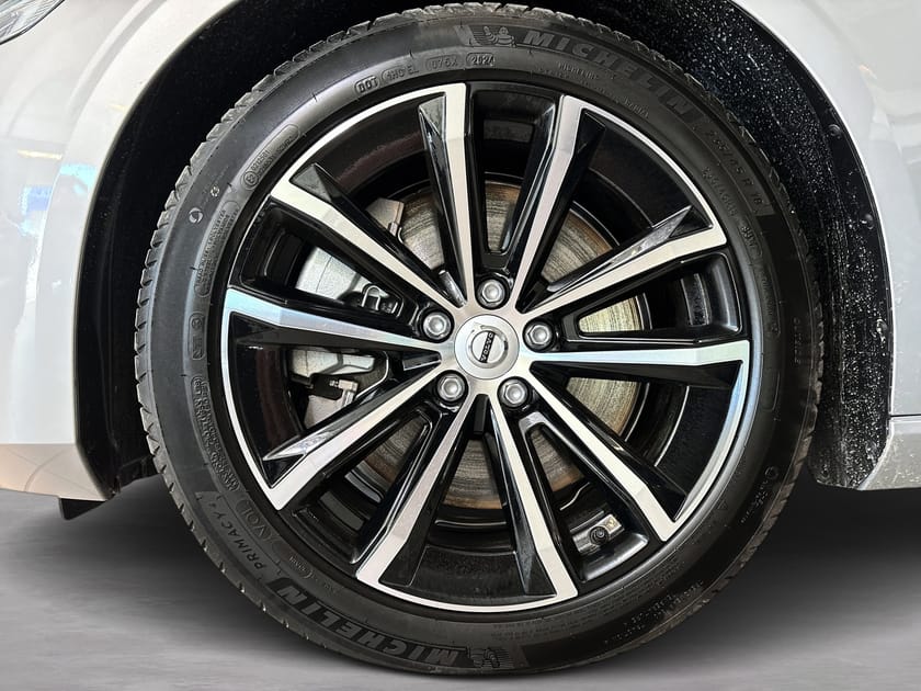 Bild 4 av Volvo V60 T6 Plus Dark