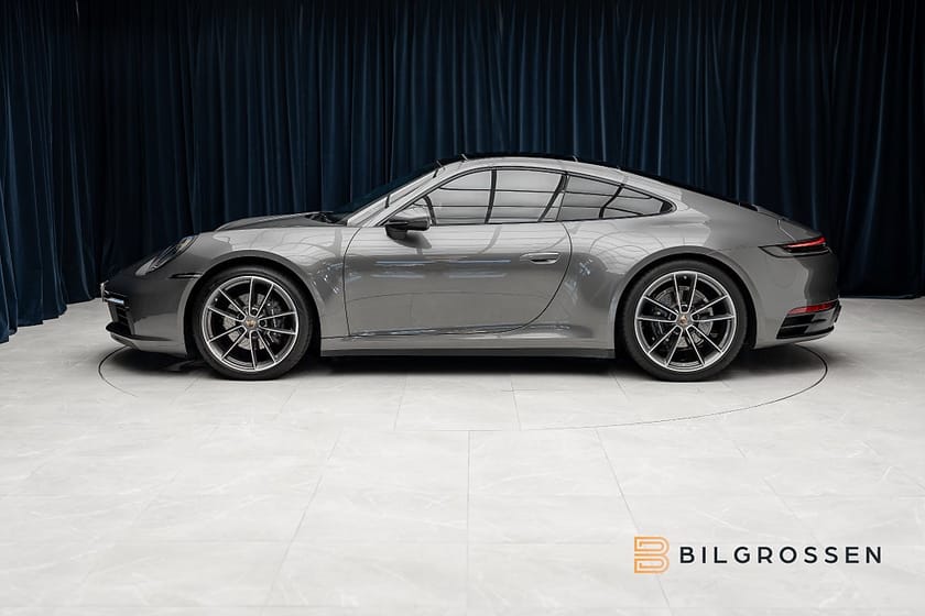 Bild 2 av Porsche 911 Carrera 4 992 PDK Sportavgas BOSE Taklucka