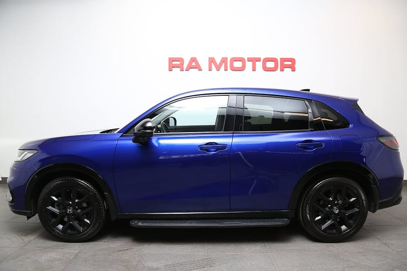 Bild 2 av Honda ZR-V e:HEV SPORT FullHybrid 184 Hk + Side Steps | DEMO